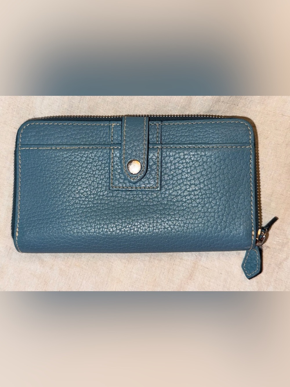 Dooney & Bourke Greyish Blue Zip-Around Leather Wallet - Picture 2 of 16